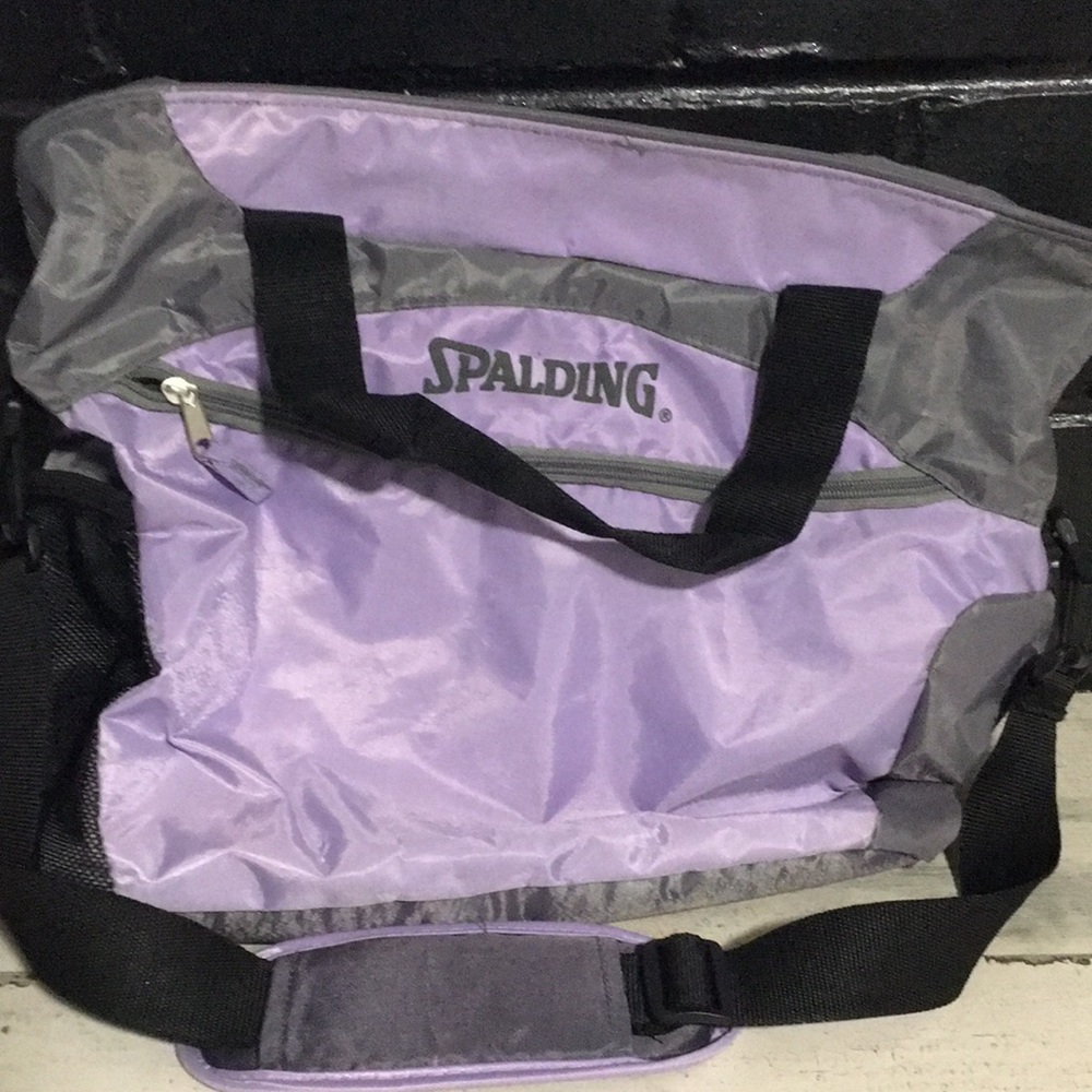Spaulding purple & grey zippered bag short handles & shoulder strap drink holder